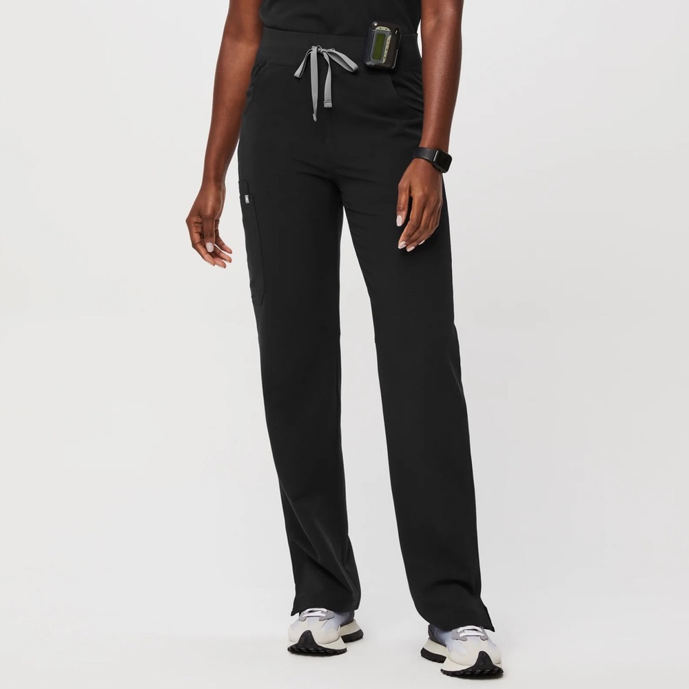 Figs Kade High Waisted Cargo Scrub Pants